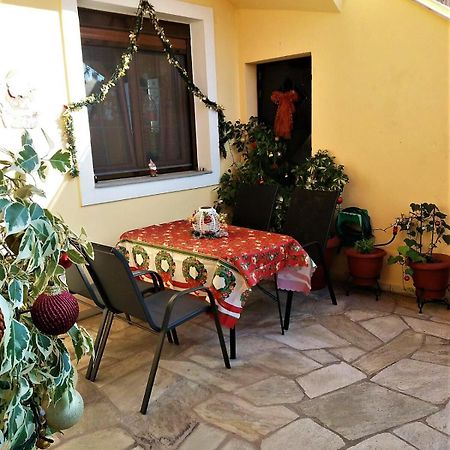 Sunny House - Ηλιόλουστο Apartment Волос Екстериор снимка